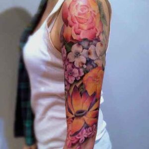 Obearm-Tattoo bunte Blumen