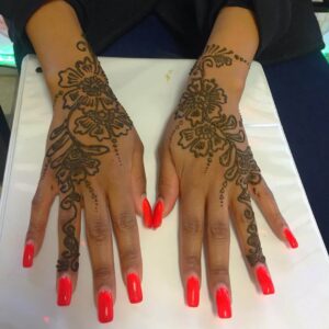 Blumen Henna Hand und Figner