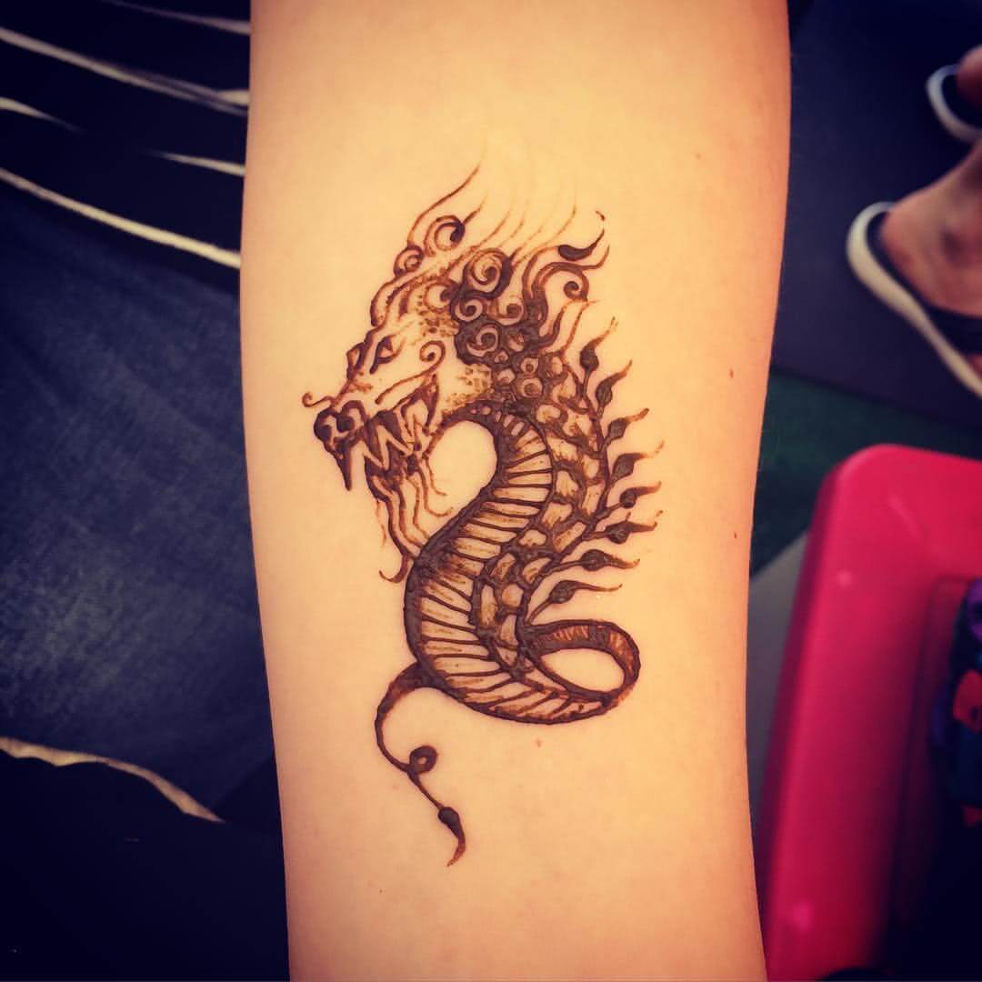 Drachen Henna - tattoovorlagen24.com :tattoovorlagen24.com