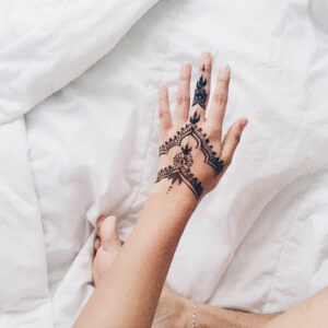 Hennatattoo auf der Hand